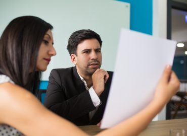 Tener una deuda puede generar estrés, especialmente cuando comienzan las llamadas de cobranza.