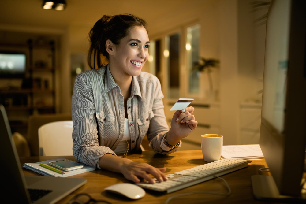 Un préstamo digital es un crédito que se solicita, es aprobado y administrado completamente en línea.